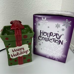 Scentsy All Wrapped Up Full Size Warmer Christmas Gift Holiday Collection Decor